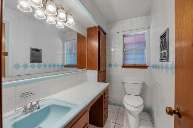 7007 Avenue F, Houston, TX 77011