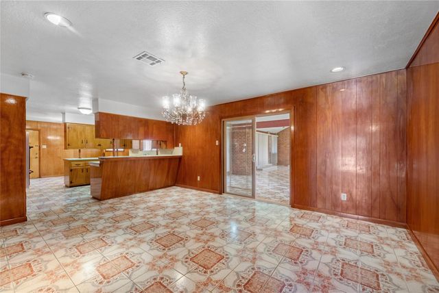 7007 Avenue F, Houston, TX 77011