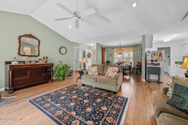 5875 Lycia Lane SW, Ocean Isle Beach, NC 28469