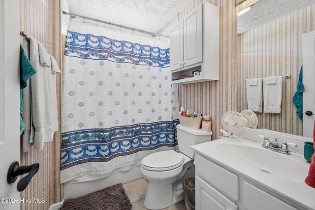 5875 Lycia Lane SW, Ocean Isle Beach, NC 28469