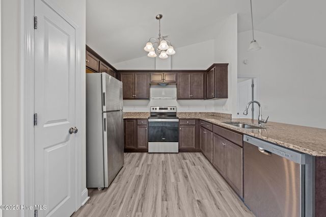 990 Lee Landing Road, New Bern, NC 28560