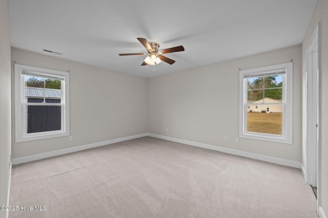 990 Lee Landing Road, New Bern, NC 28560