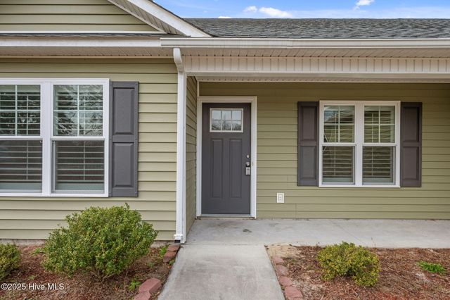 990 Lee Landing Road, New Bern, NC 28560