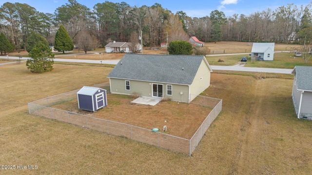 990 Lee Landing Road, New Bern, NC 28560
