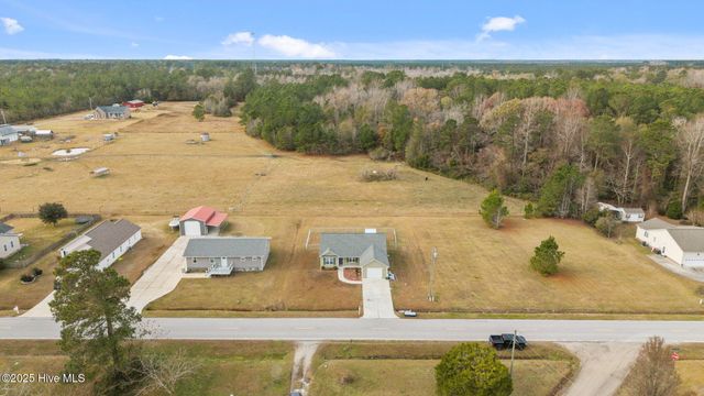 990 Lee Landing Road, New Bern, NC 28560