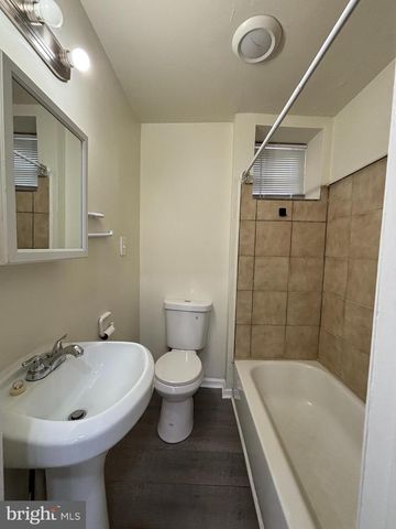 2253 N 16TH ST, Philadelphia, PA 19132