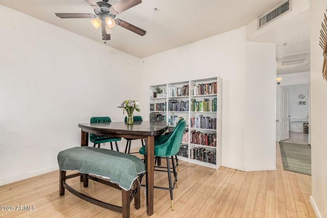 1406 W EMERALD Avenue 116, Mesa, AZ 85202