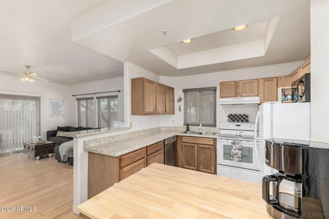 1406 W EMERALD Avenue 116, Mesa, AZ 85202