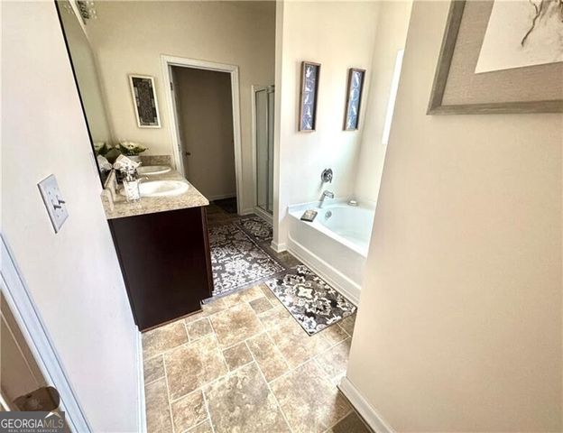438 Indian River Drive, Jefferson, GA 30549