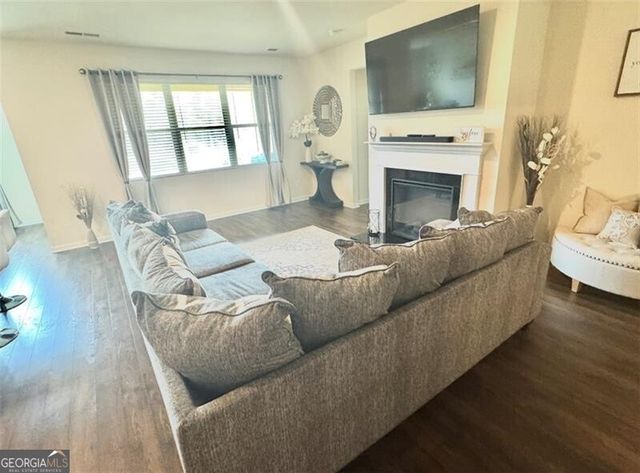 438 Indian River Drive, Jefferson, GA 30549
