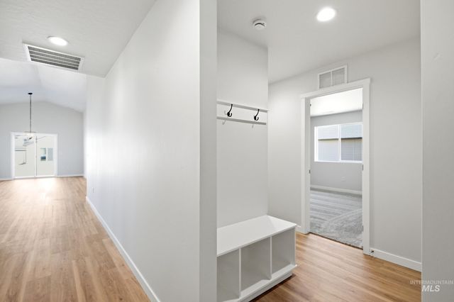 7092 E Marble Springs Dr, Nampa, ID 83687