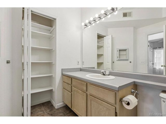 4545 Wheaton Dr B-B210, Fort Collins, CO 80525