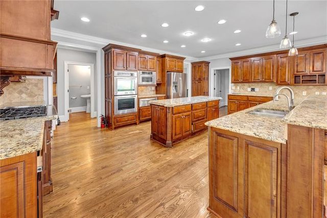7332 Lake Walton Boulevard, Covington, GA 30014