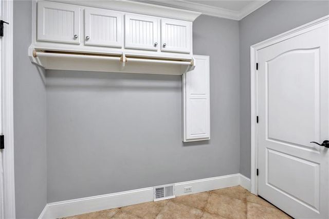 7332 Lake Walton Boulevard, Covington, GA 30014