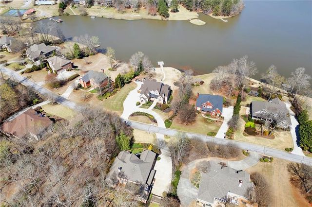 7332 Lake Walton Boulevard, Covington, GA 30014