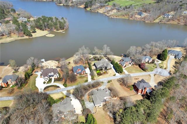 7332 Lake Walton Boulevard, Covington, GA 30014