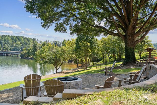 4455 Reed Creek Drive 202, Sherrills Ford, NC 28673