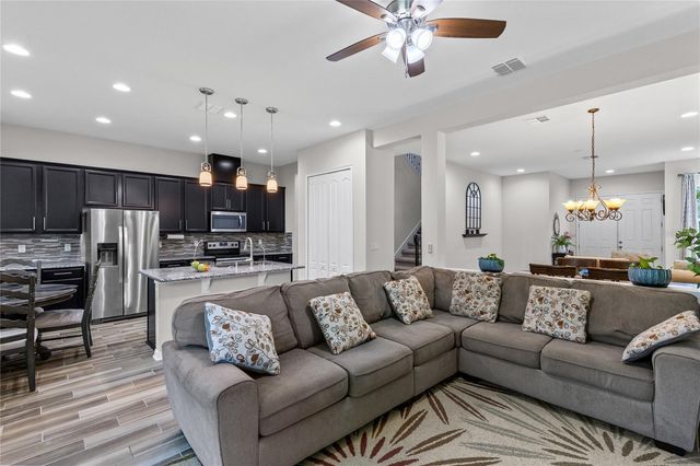 10281 HENBURY STREET, Orlando, FL 32832