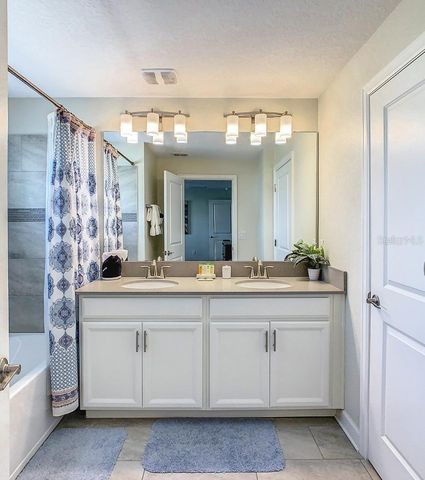 452 OCEAN COURSE AVENUE, Davenport, FL 33896