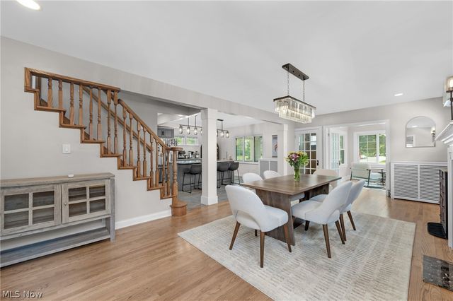 17400 Clifton Boulevard, Lakewood, OH 44107