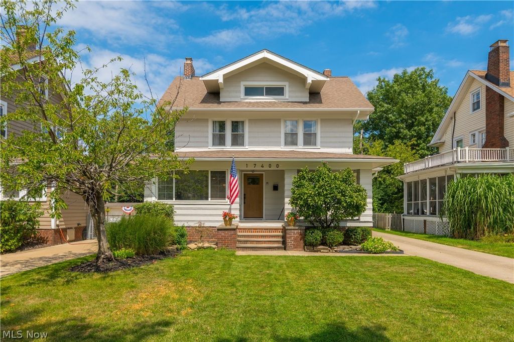 17400 Clifton Boulevard, Lakewood, OH 44107
