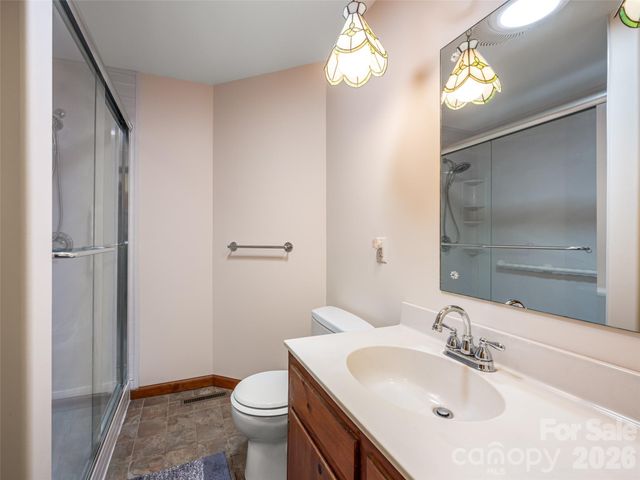 146 Fairmont Road, Candler, NC 28715