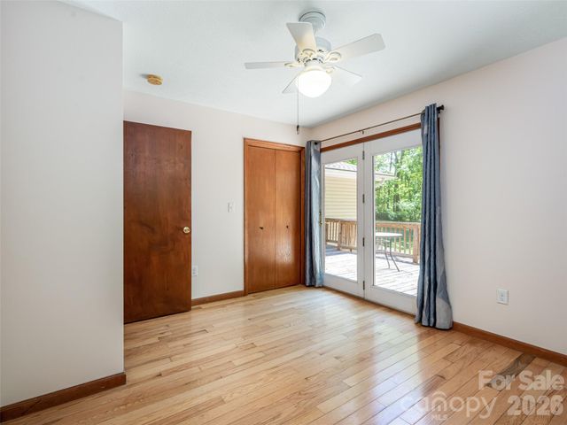 146 Fairmont Road, Candler, NC 28715