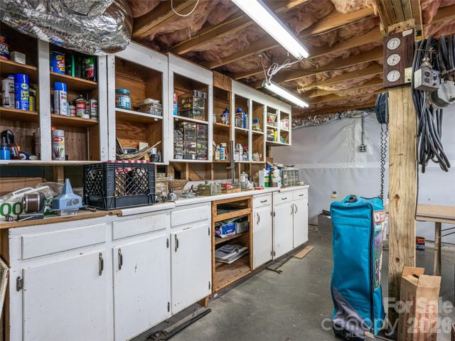 146 Fairmont Road, Candler, NC 28715
