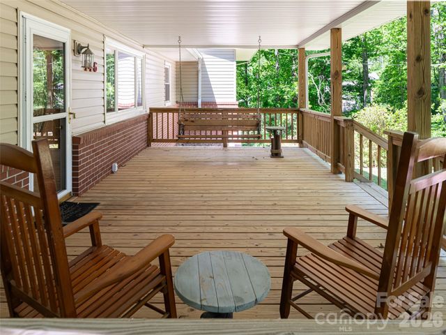 146 Fairmont Road, Candler, NC 28715