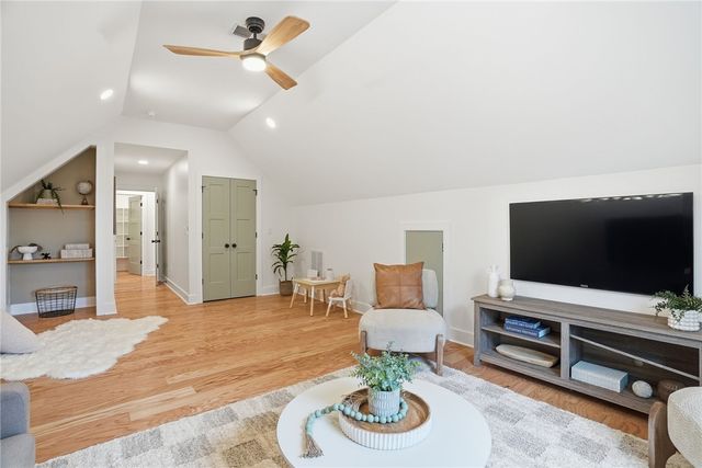 119 S Shore Drive, Fair Play, SC 29643
