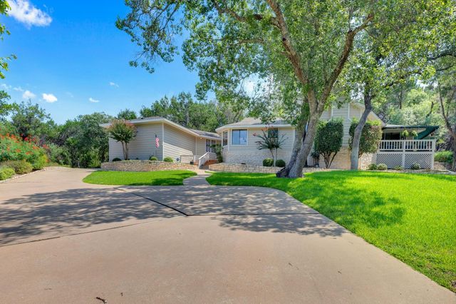105 Tamarac CT, Lakeway, TX 78734