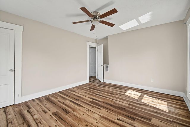 11 E Southern Avenue 11 E Southern Avenue, Springfield, OH 45506