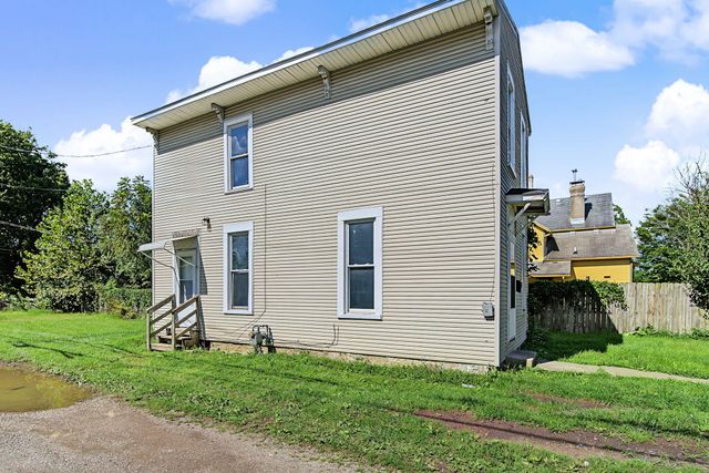 11 E Southern Avenue 11 E Southern Avenue, Springfield, OH 45506