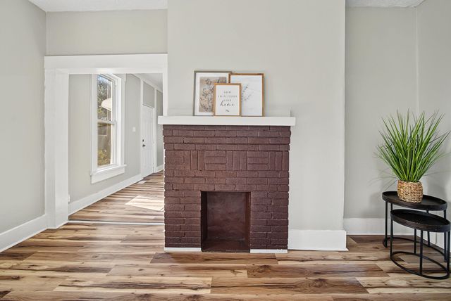 11 E Southern Avenue 11 E Southern Avenue, Springfield, OH 45506