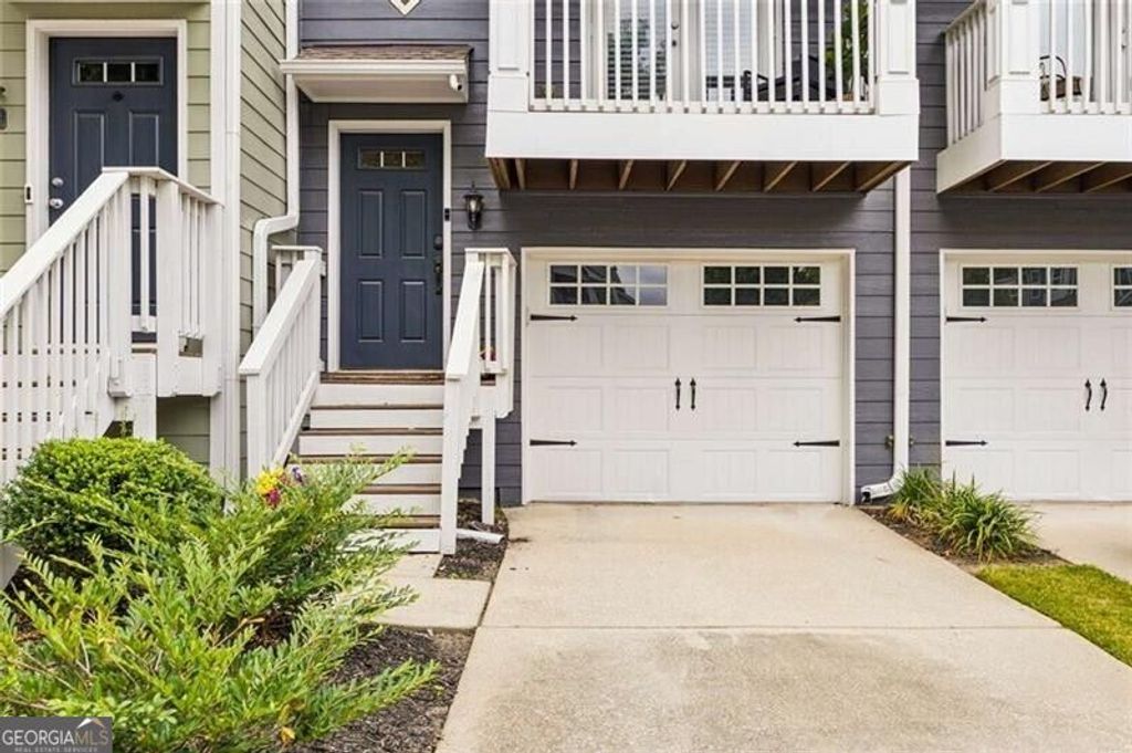 1209 Liberty Parkway NW, Atlanta, GA 30318 — exterior