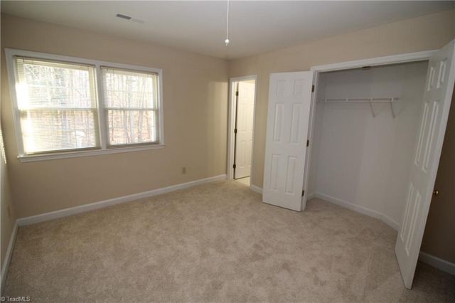 28 Cedar Knoll Drive, Greensboro, NC 27407