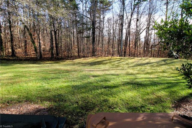 28 Cedar Knoll Drive, Greensboro, NC 27407