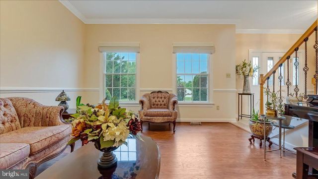 2804 LEHIGH LN, Nazareth, PA 18064