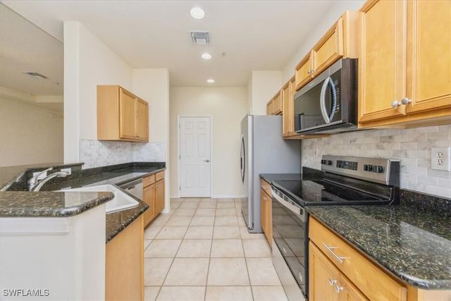 12854 Carrington CIR 203, Naples, FL 34105