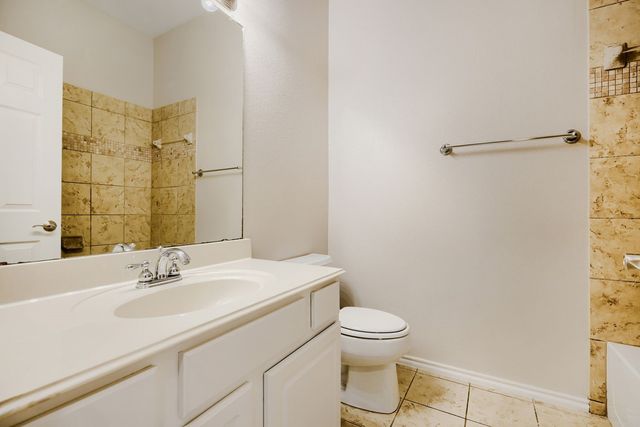 2964 Tuscany Way 103, Lewisville, TX 75067