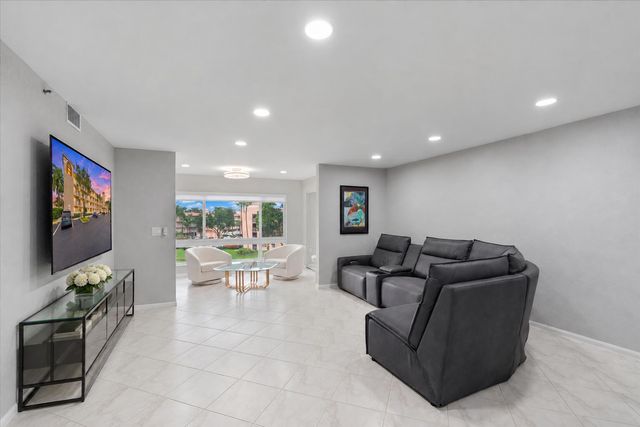5749 Gemstone Court PH401, Boynton Beach, FL 33437