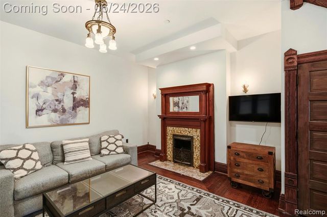 701 W Canfield Street 04, Detroit, MI 48201