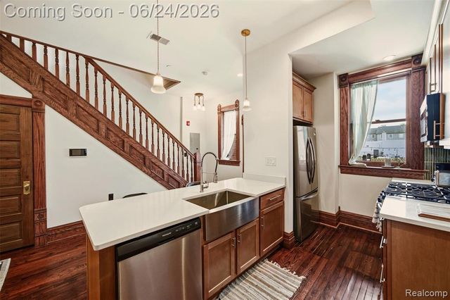 701 W Canfield Street 04, Detroit, MI 48201