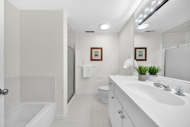 12 Cutting Cross Way 12, Wayland, MA 01778