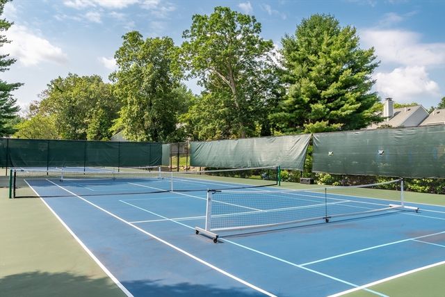 12 Cutting Cross Way 12, Wayland, MA 01778