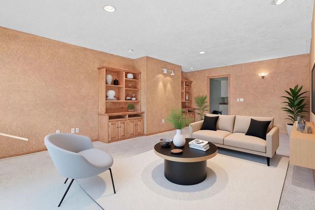 14326 Peninsula Point Drive, Savage, MN 55378