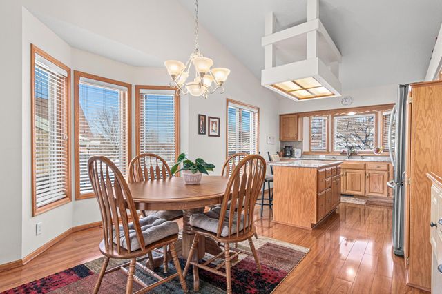 14326 Peninsula Point Drive, Savage, MN 55378