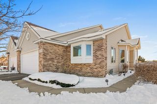 14326 Peninsula Point Drive, Savage, MN 55378