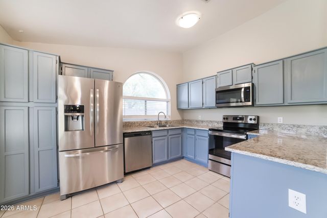 12630 N 72ND Drive, Peoria, AZ 85381