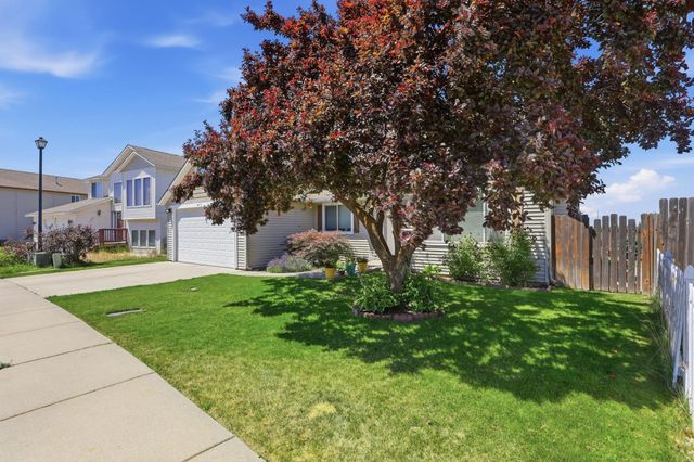 1038 S WEST Dr, Airway Heights, WA 99001